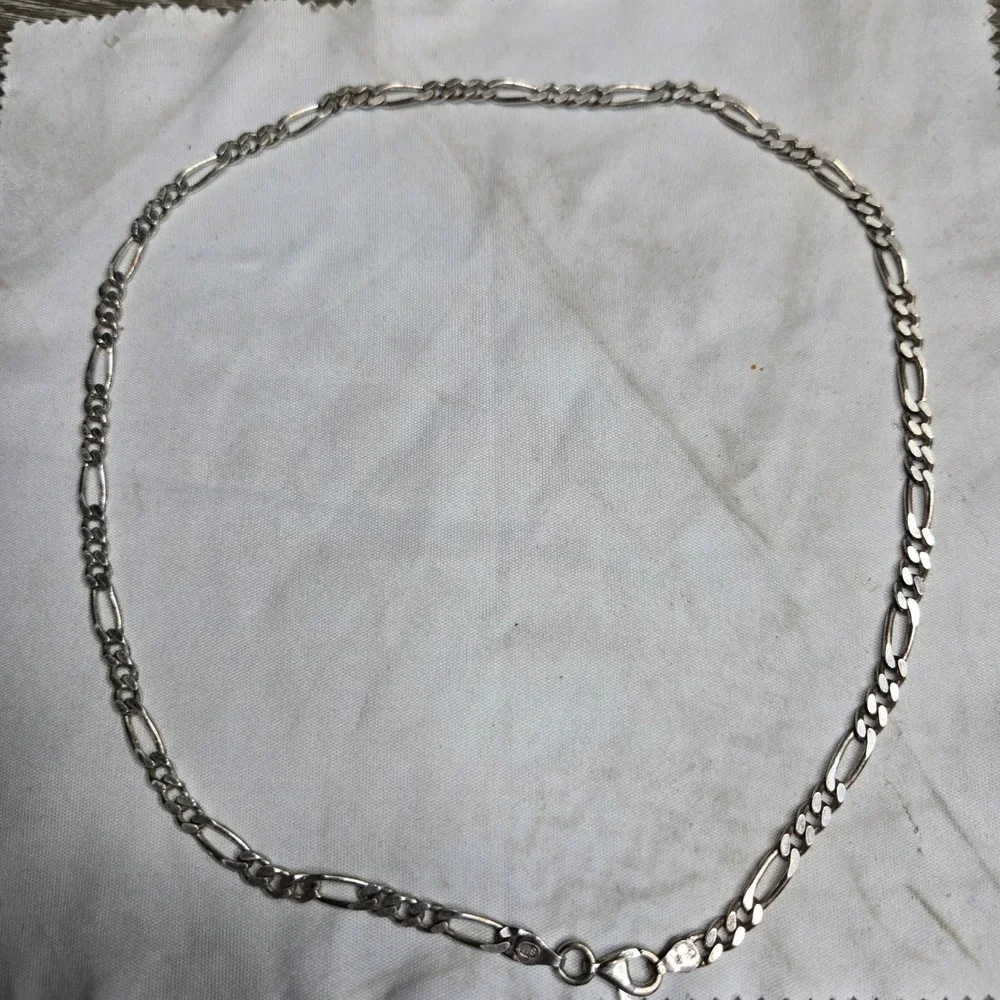 925 Sterling Silver 5mm Figaro Chain Necklace 18